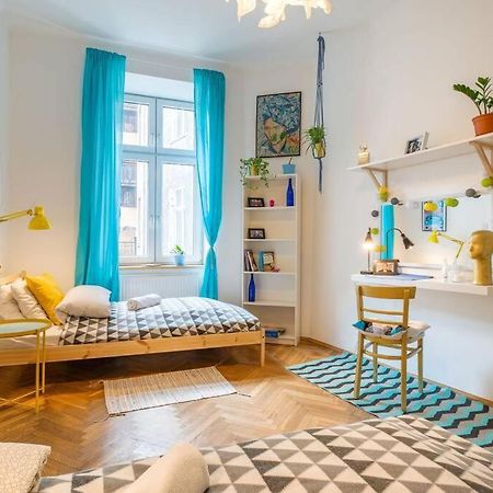 Blue Peace-Apartment With Free Parking In Center For 1-6 People Krakau Buitenkant foto
